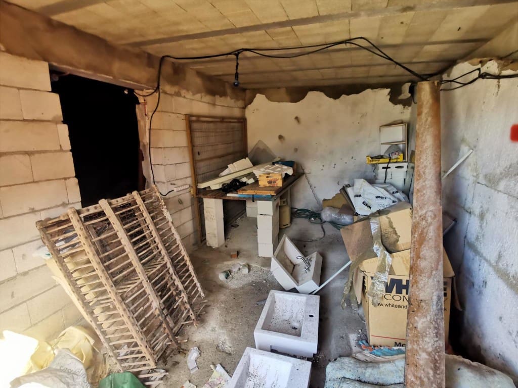 4 bedroom Finca/Country House for sale in Sabariego with garage - € 69,000 (Ref: 7622683)