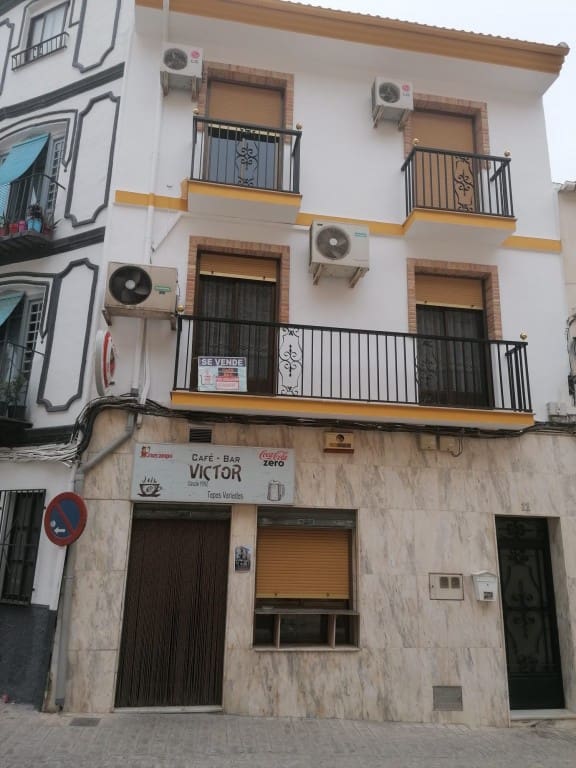 3 camera da letto Commerciale in vendita in Martos - 120.000 € (Rif: 7666211)
