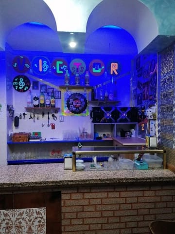 3 bedroom Commercial for sale in Martos - € 120,000 (Ref: 7666211)