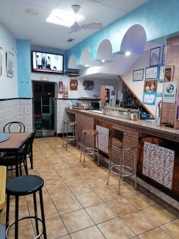 3 bedroom Commercial for sale in Martos - € 120,000 (Ref: 7666211)