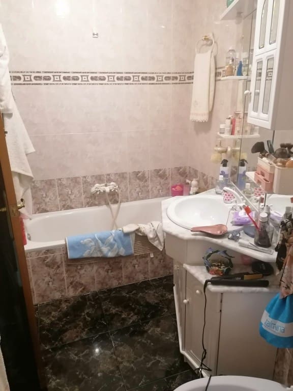 3 camera da letto Commerciale in vendita in Martos - 120.000 € (Rif: 7666211)