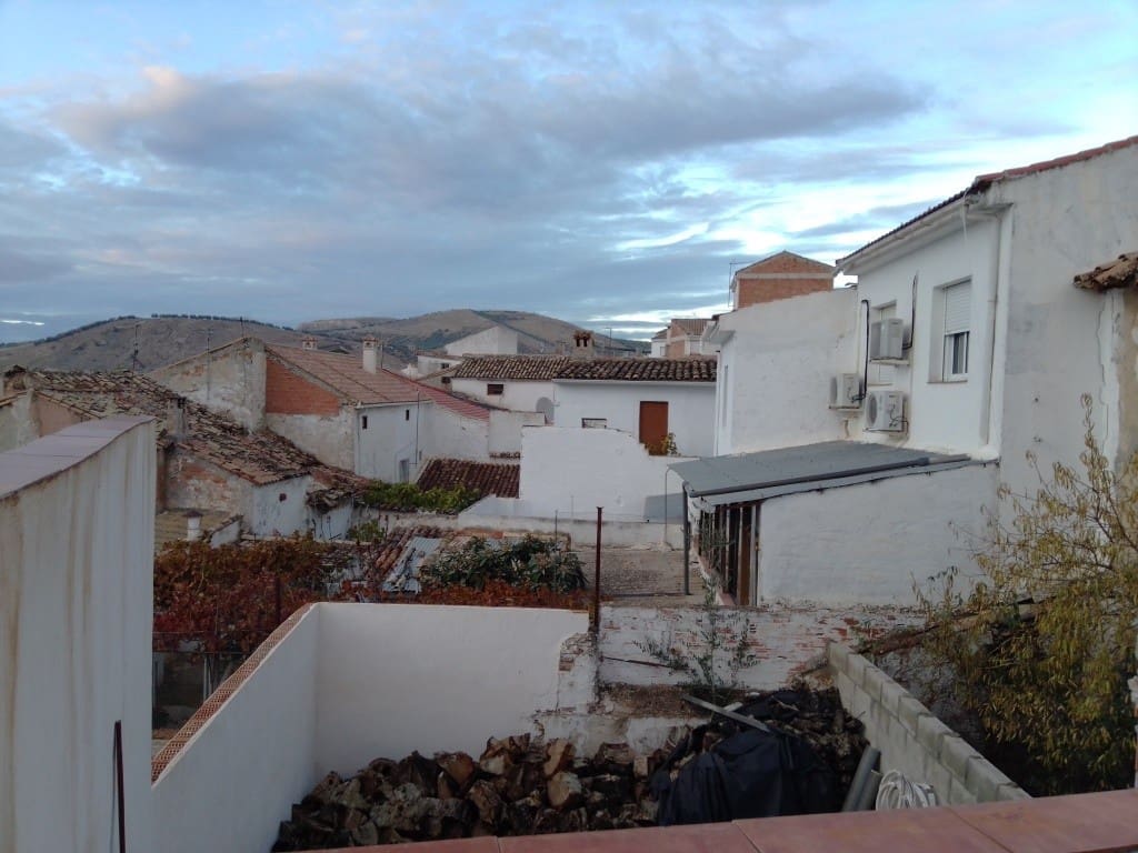 4 soverom Hus til salgs i Alcaudete - € 43 000 (Ref: 7740544)