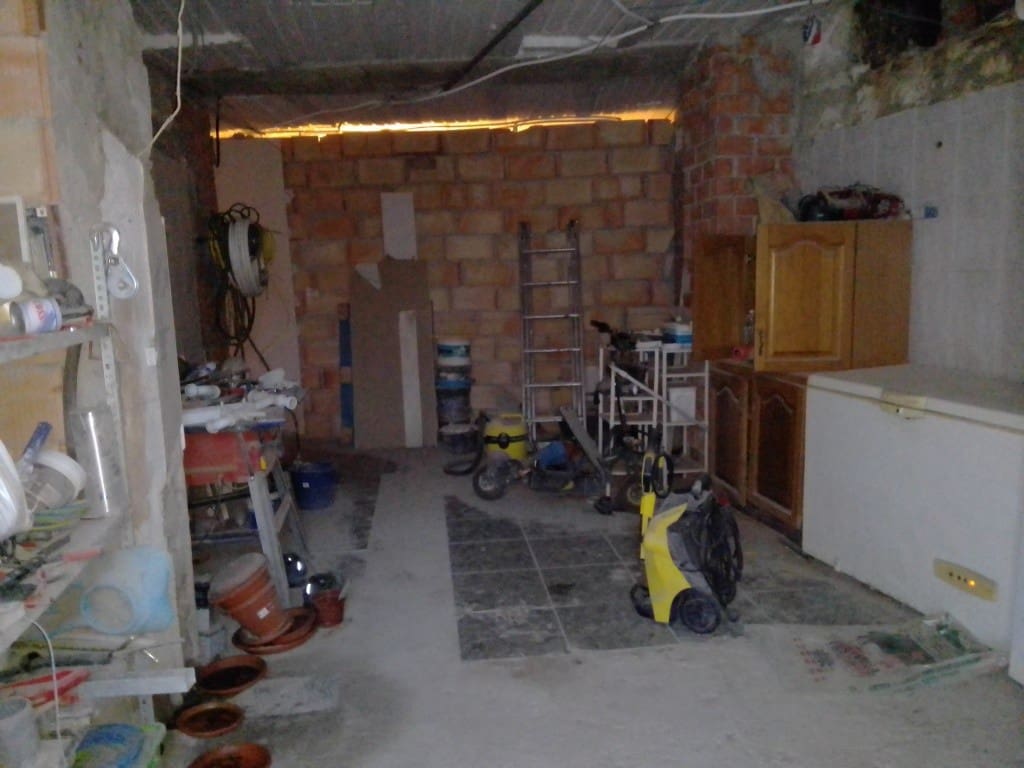 4 soverom Hus til salgs i Alcaudete - € 43 000 (Ref: 7740544)