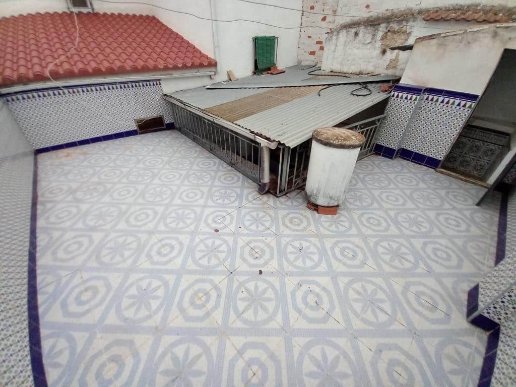 3 makuuhuone Omakotitalo myytävänä paikassa Martos - 60 000 € (Ref: 7797648)