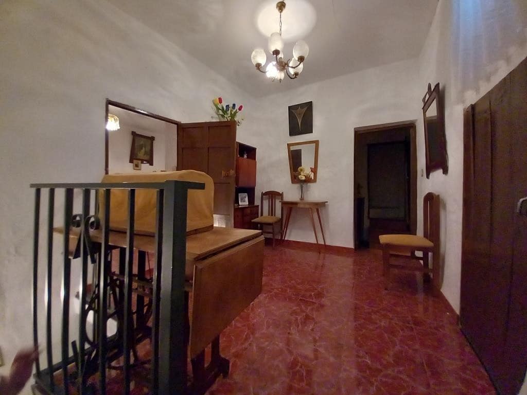 3 makuuhuone Omakotitalo myytävänä paikassa Martos - 60 000 € (Ref: 7797648)