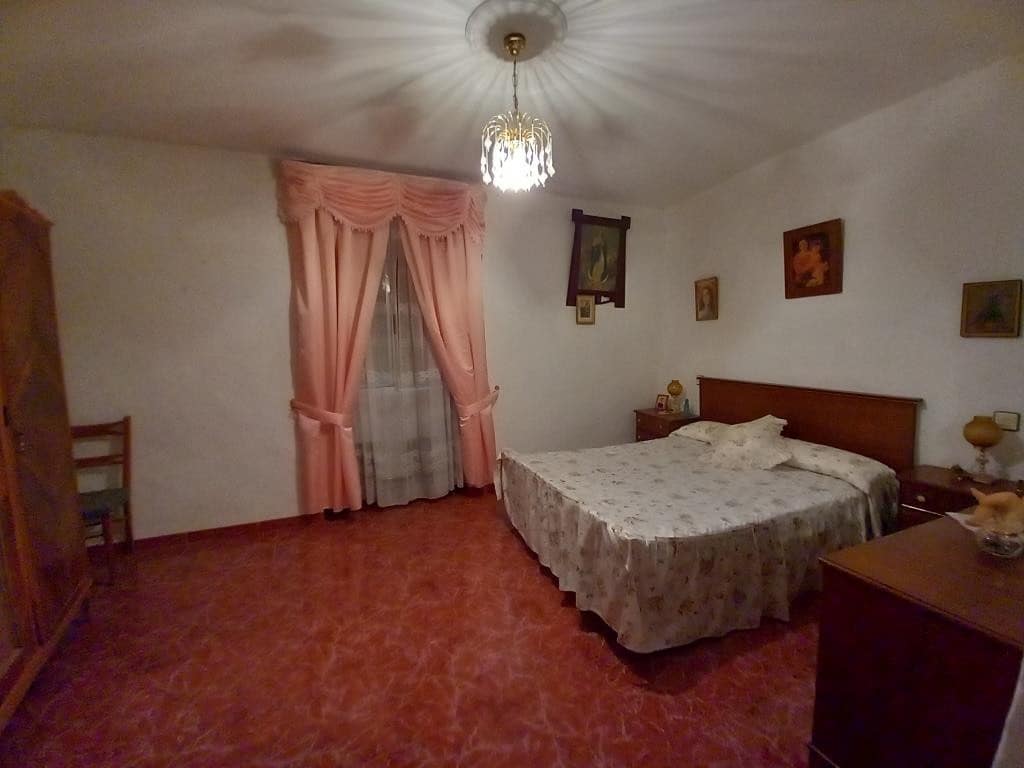 3 makuuhuone Omakotitalo myytävänä paikassa Martos - 60 000 € (Ref: 7797648)