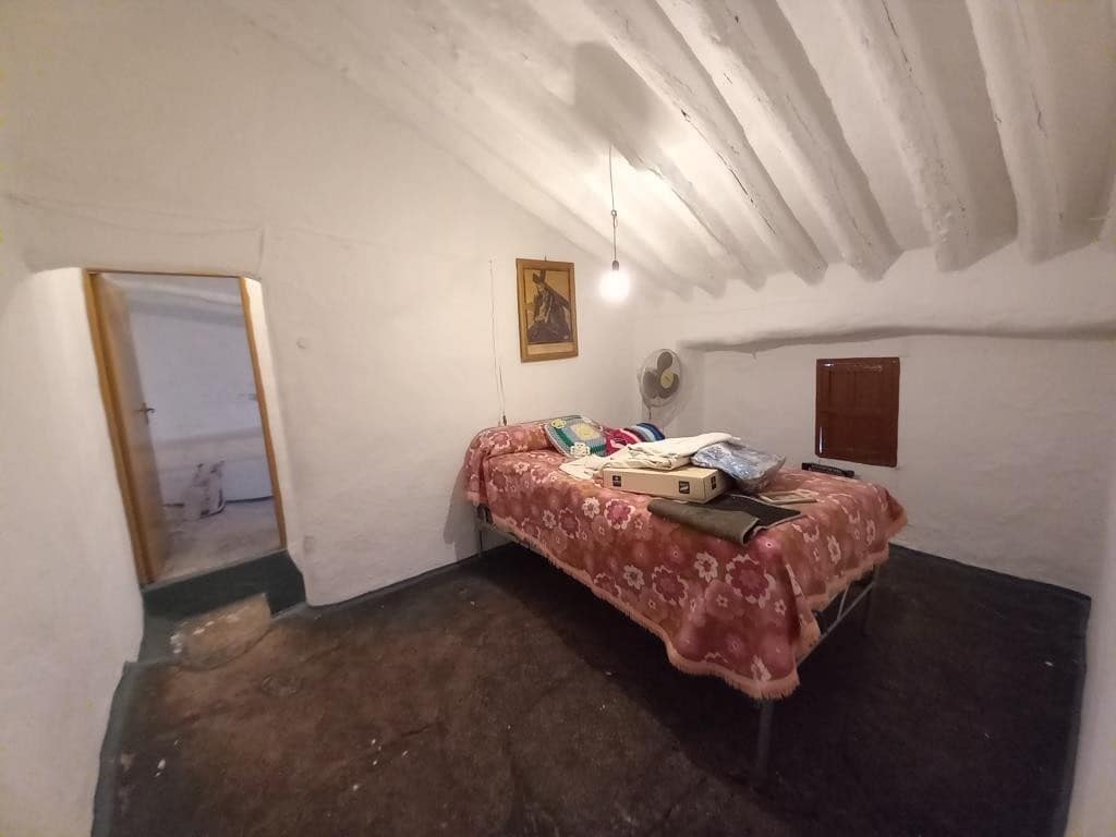 4 soveværelse Byhus til salg i Fuente Alamo - € 40.000 (Ref: 7839671)