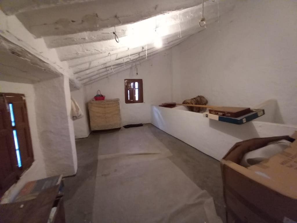 4 soveværelse Byhus til salg i Fuente Alamo - € 40.000 (Ref: 7839671)