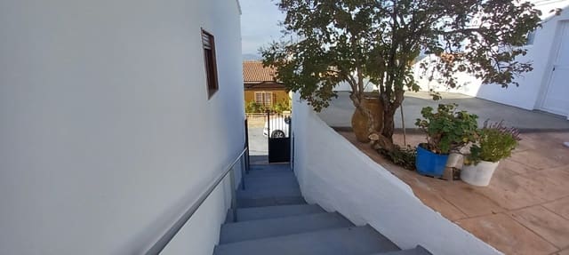 4 makuuhuone Omakotitalo myytävänä paikassa Fuente Alamo, Alcalá la Real - 40 000 € (Ref: 7839671)