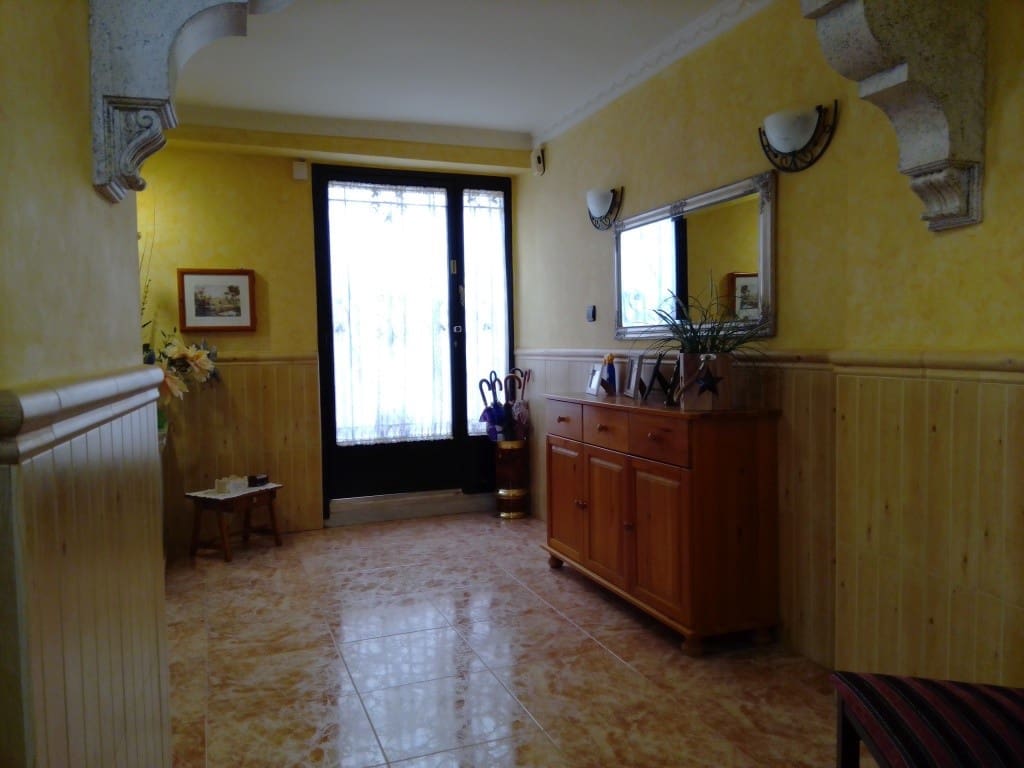 4 soveværelse Byhus til salg i Martos - € 99.000 (Ref: 7891318)