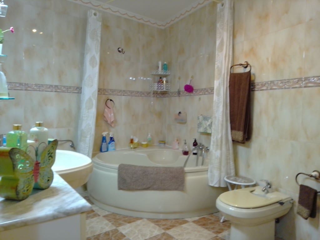 4 soveværelse Byhus til salg i Martos - € 99.000 (Ref: 7891318)