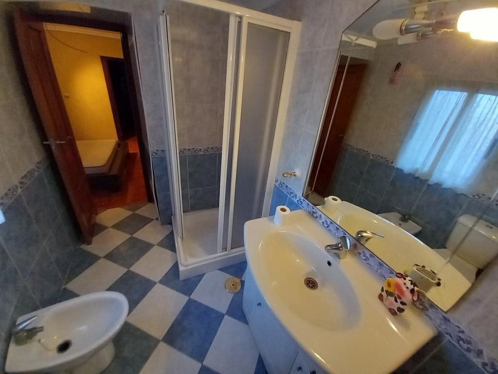 4 soveværelse Byhus til salg i Martos med garage - € 57.000 (Ref: 8005974)