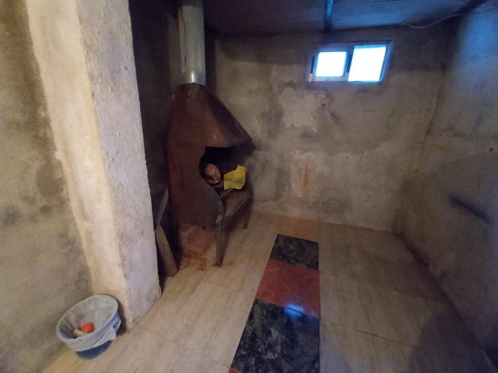 4 soveværelse Byhus til salg i Martos med garage - € 57.000 (Ref: 8005974)