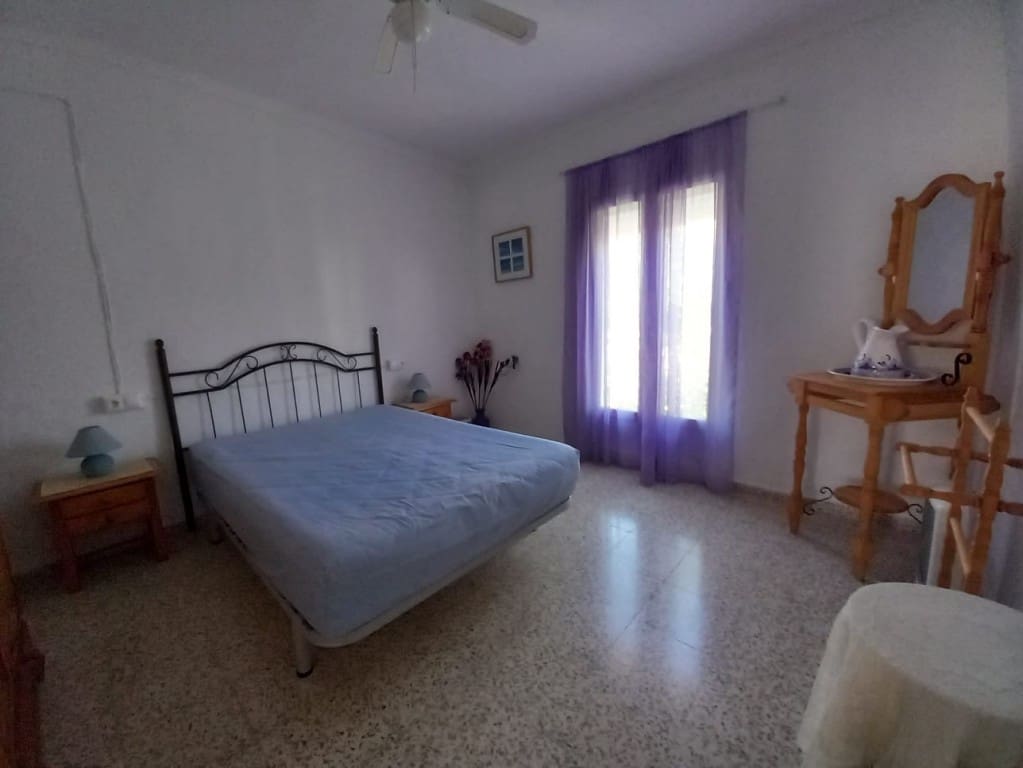 4 soveværelse Byhus til salg i Sileras - € 85.000 (Ref: 8133725)