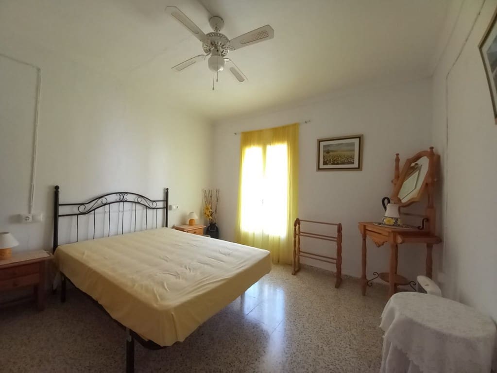 4 soveværelse Byhus til salg i Sileras - € 85.000 (Ref: 8133725)