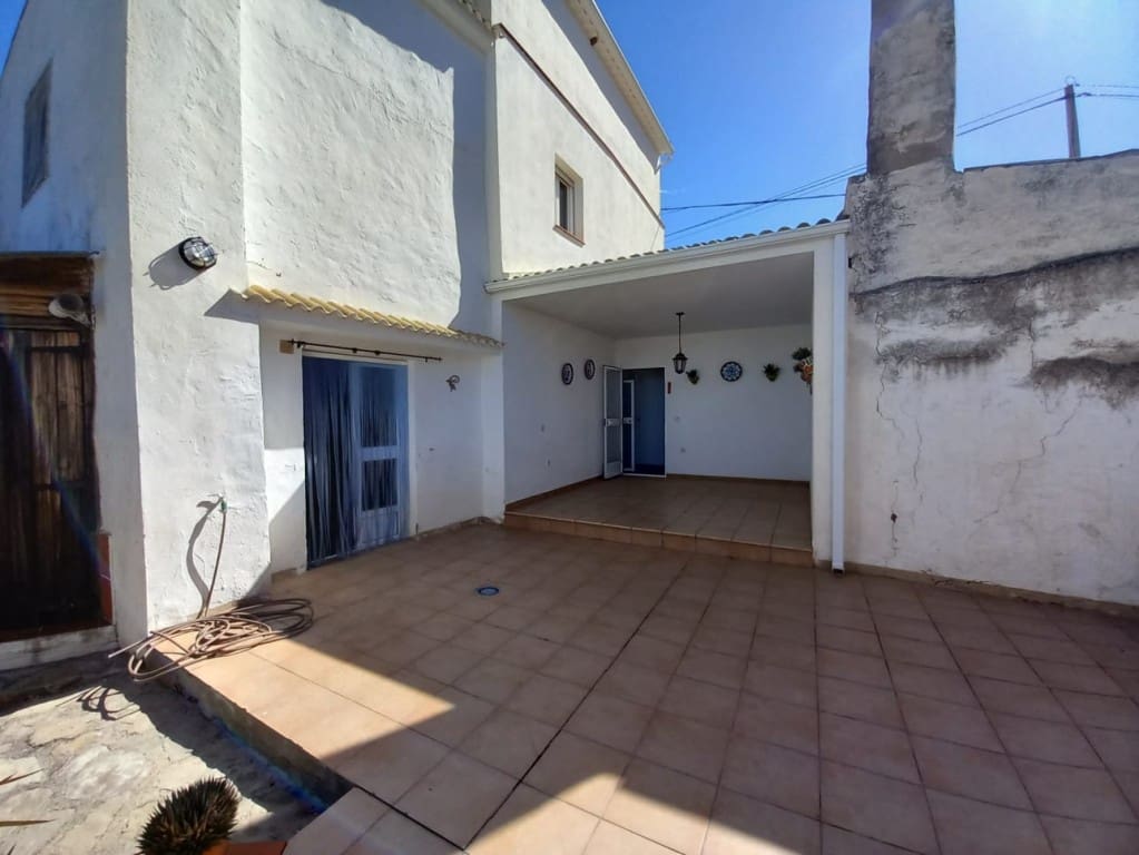 4 soveværelse Byhus til salg i Sileras - € 85.000 (Ref: 8133725)