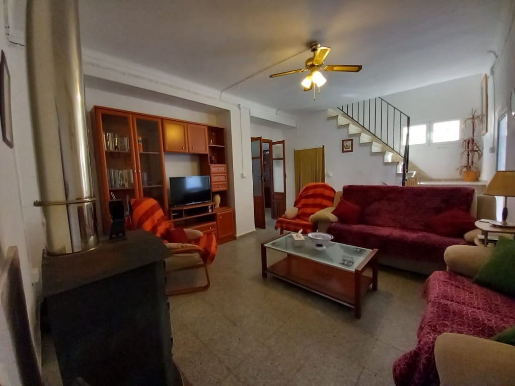 4 soveværelse Byhus til salg i Sileras - € 85.000 (Ref: 8133725)