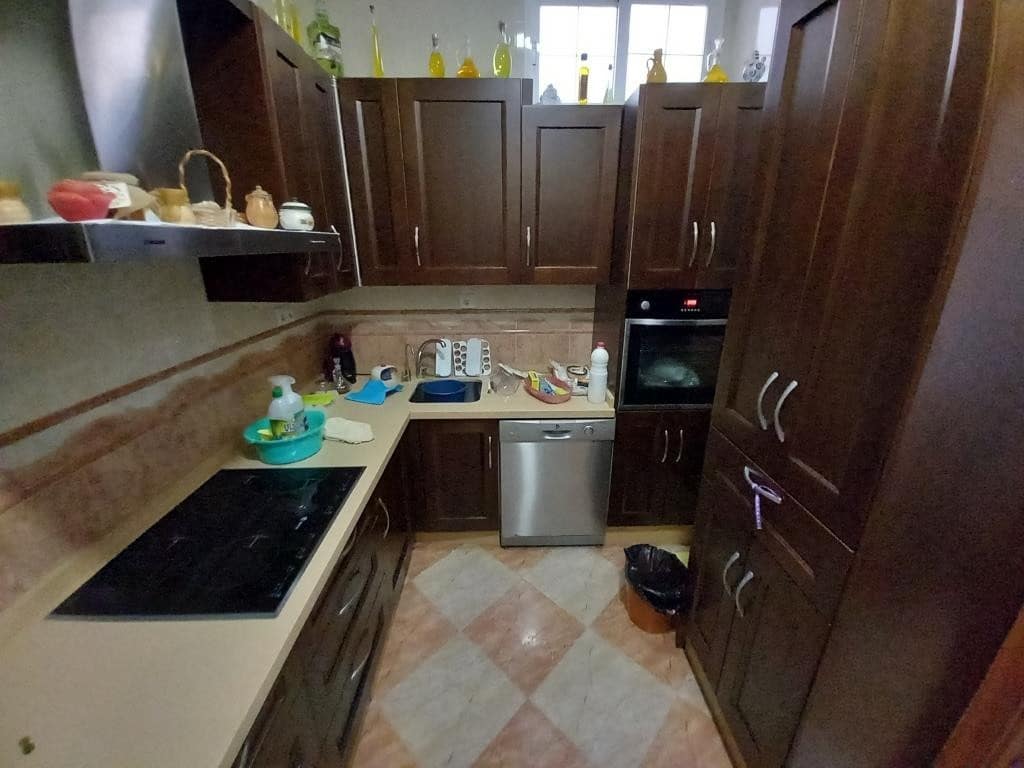 3 soverom Hus til salgs i Martos - € 48 000 (Ref: 8290025)