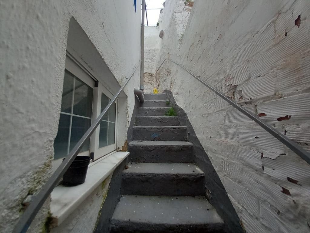 3 soverom Hus til salgs i Martos - € 48 000 (Ref: 8290025)