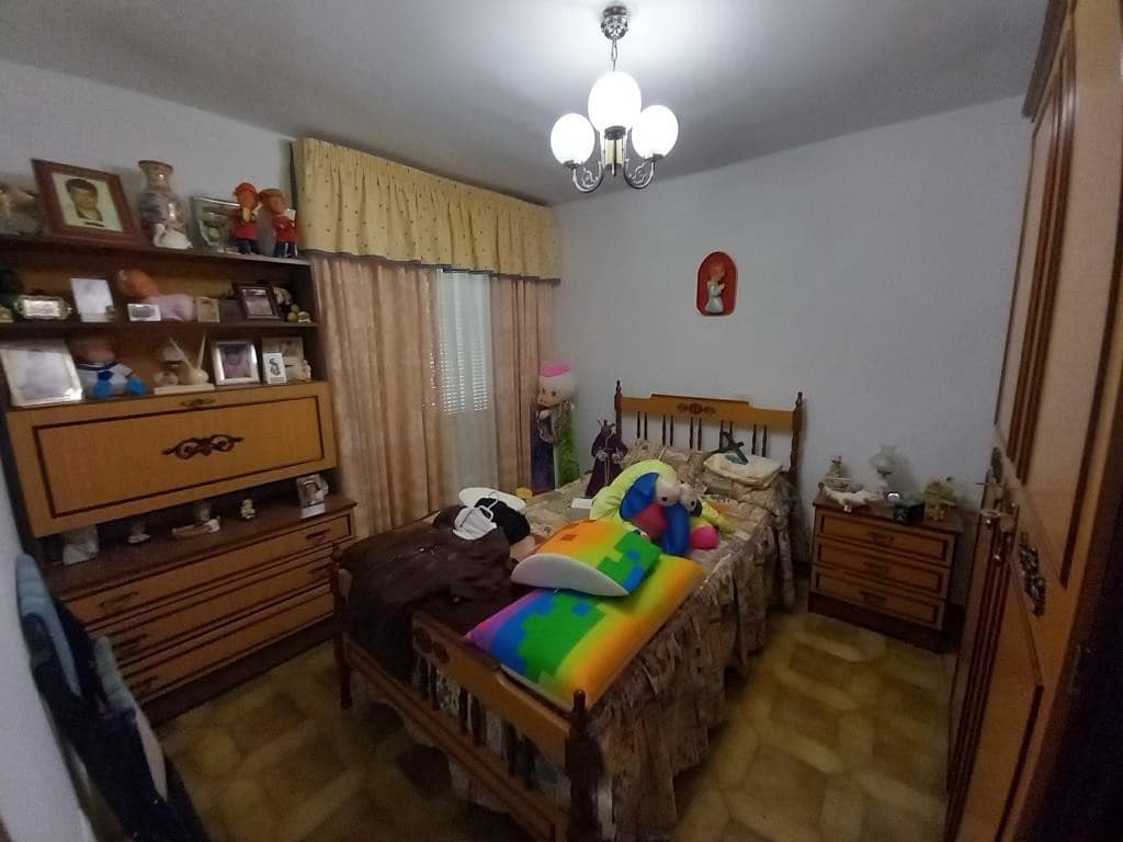 3 soverom Hus til salgs i Martos - € 48 000 (Ref: 8290025)