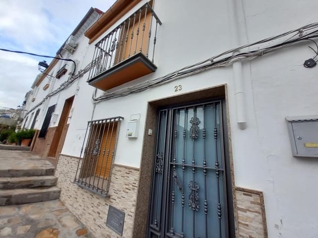 3 soverom Hus til salgs i Martos - € 48 000 (Ref: 8290025)