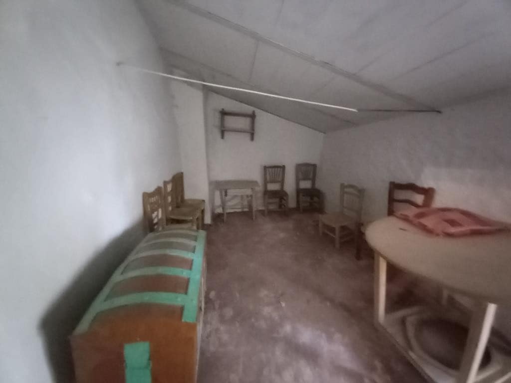 5 bedroom Townhouse for sale in Martos - € 79,000 (Ref: 8290072)