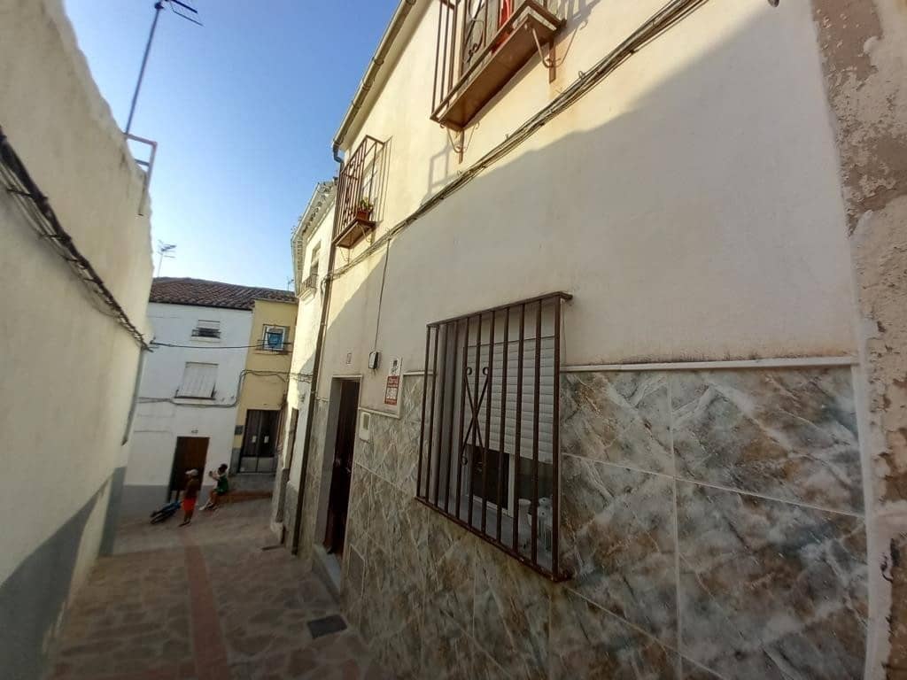 3 sovrum Hus till salu i Martos - 36 000 € (Ref: 8500819)