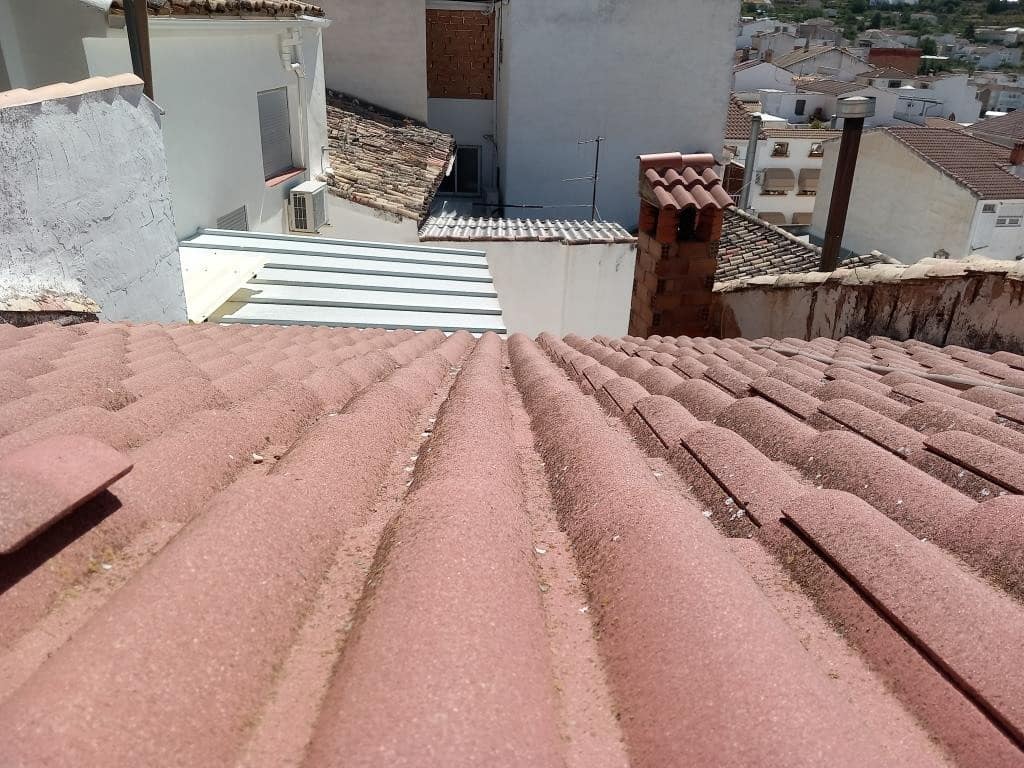 3 soveværelse Byhus til salg i Castillo de Locubin - € 47.000 (Ref: 8529029)