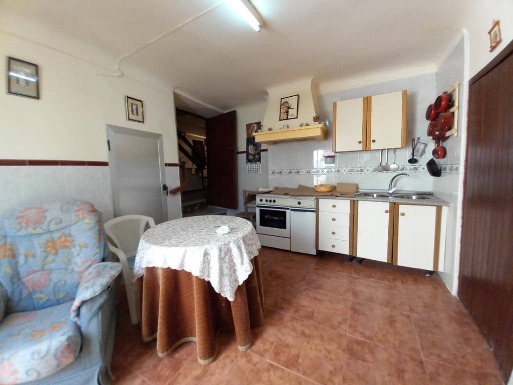 5 soverom Hus til salgs i Martos - € 33 000 (Ref: 8529085)