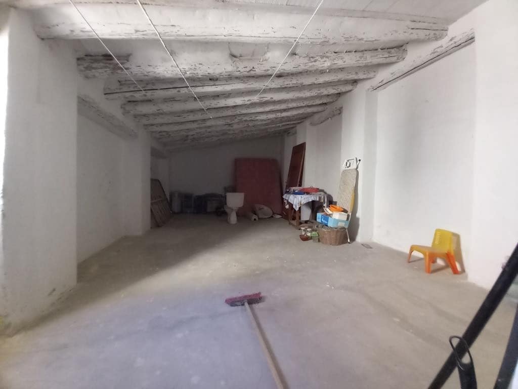 5 soverom Hus til salgs i Martos - € 33 000 (Ref: 8529085)