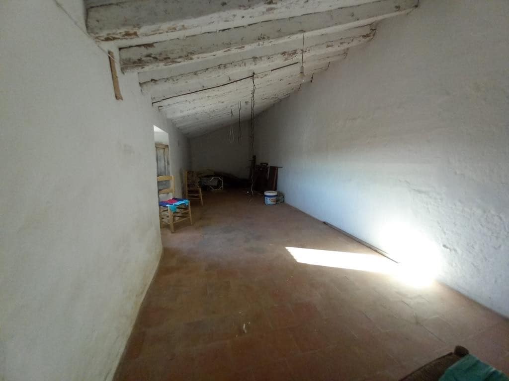 5 soverom Hus til salgs i Martos - € 33 000 (Ref: 8529085)