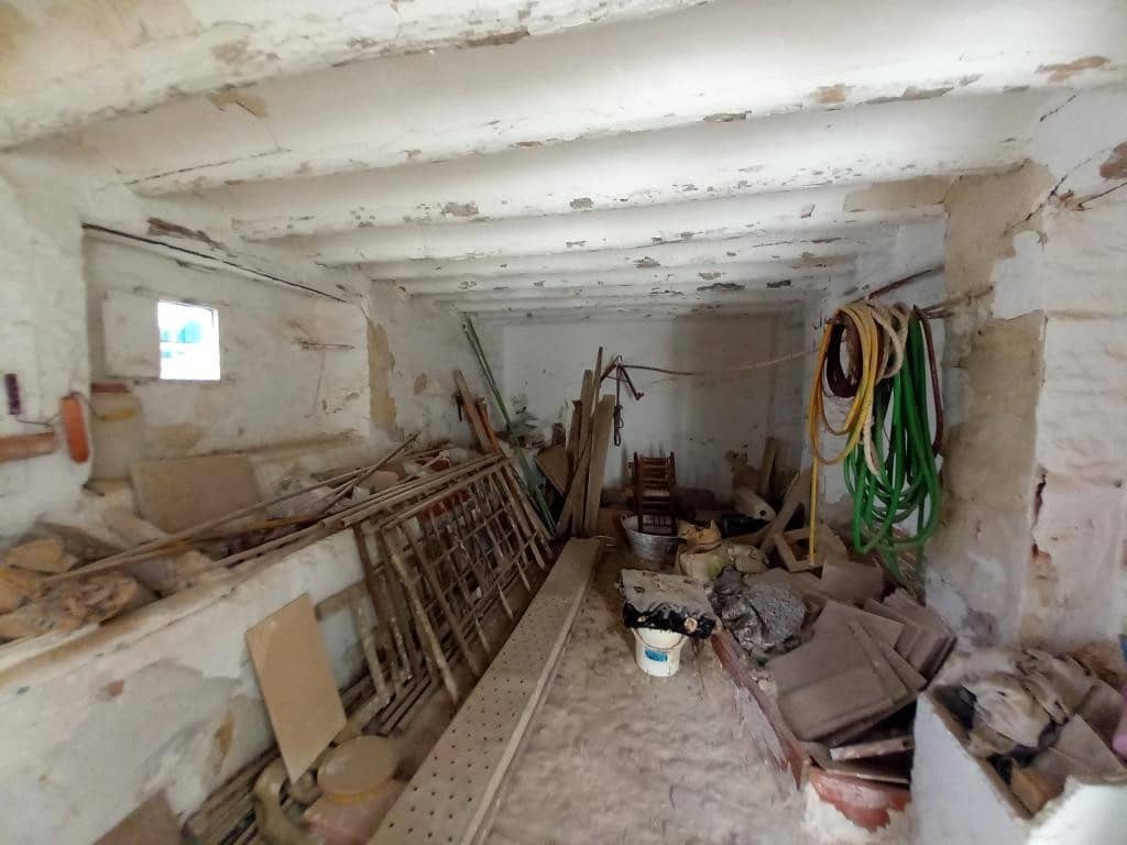 5 soverom Hus til salgs i Martos - € 33 000 (Ref: 8529085)