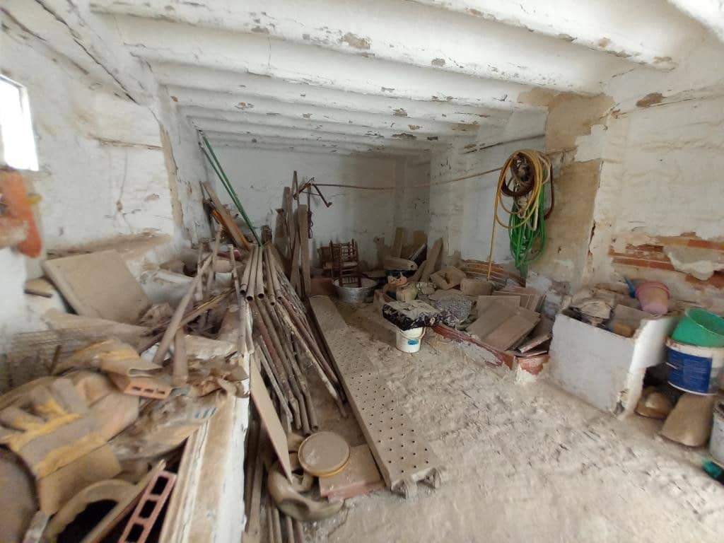 5 soverom Hus til salgs i Martos - € 33 000 (Ref: 8529085)