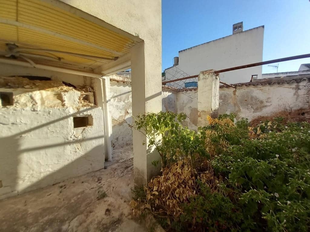5 soverom Hus til salgs i Martos - € 33 000 (Ref: 8529085)