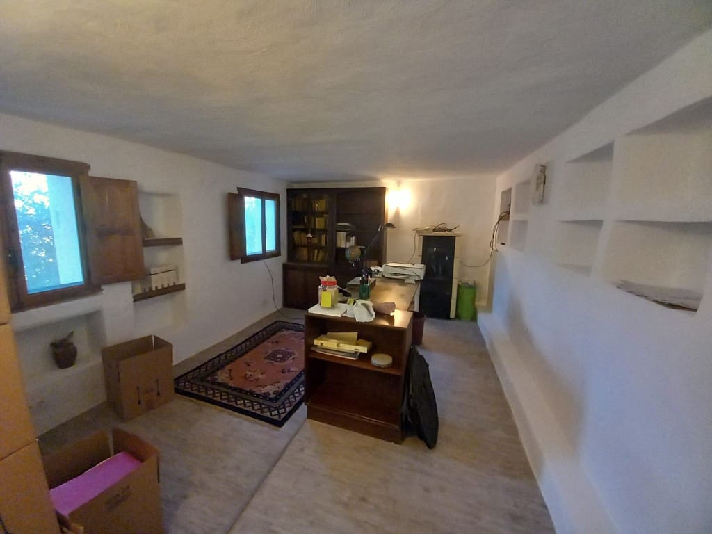 5 soverom Finca/Herregård til salgs i Fuensanta de Martos med svømmebasseng - € 249 000 (Ref: 8581122)