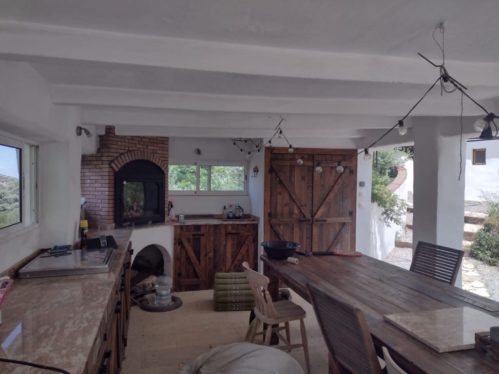 5 soverom Finca/Herregård til salgs i Fuensanta de Martos med svømmebasseng - € 249 000 (Ref: 8581122)