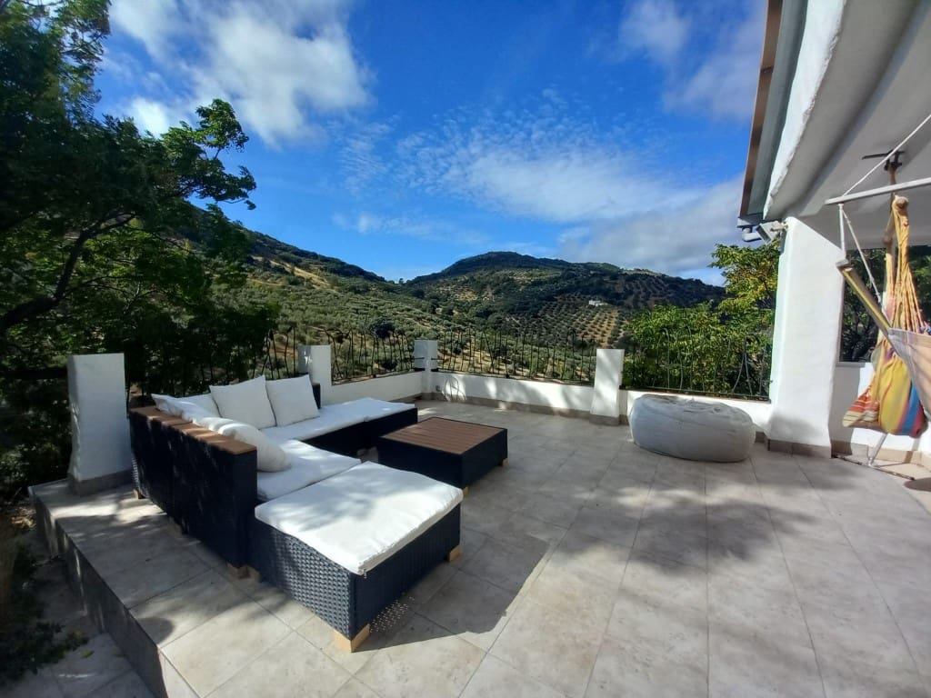 5 soverom Finca/Herregård til salgs i Fuensanta de Martos med svømmebasseng - € 249 000 (Ref: 8581122)