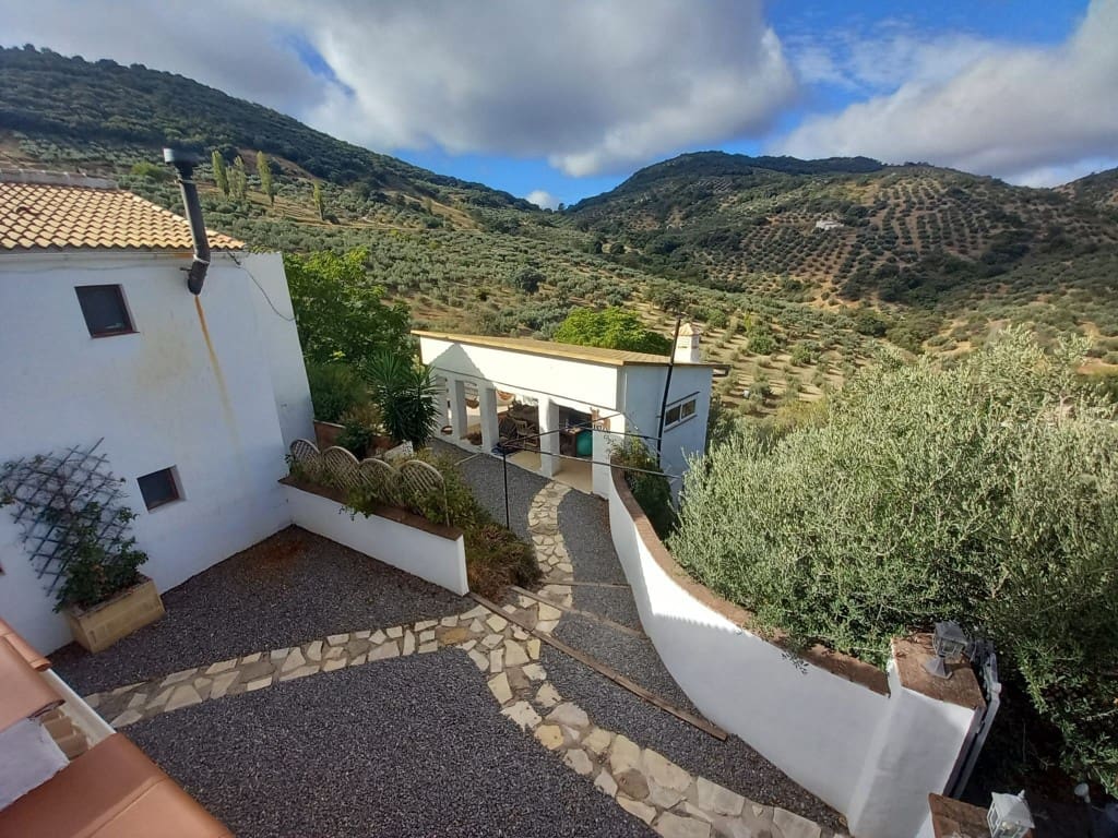 5 soverom Finca/Herregård til salgs i Fuensanta de Martos med svømmebasseng - € 249 000 (Ref: 8581122)