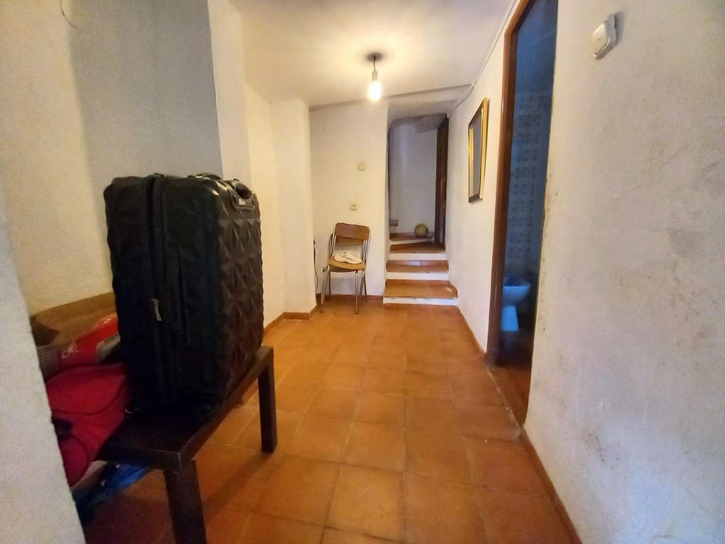 2 soverom Hus til salgs i Martos - € 45 000 (Ref: 8700094)