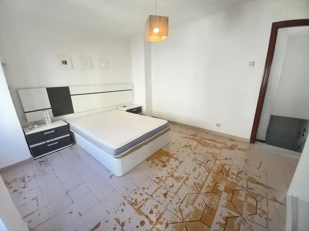 2 soverom Hus til salgs i Martos - € 45 000 (Ref: 8700094)