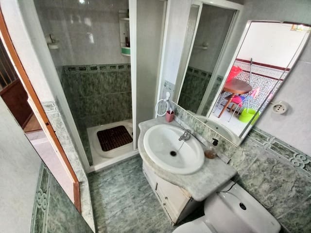 2 soverom Hus til salgs i Martos - € 45 000 (Ref: 8700094)