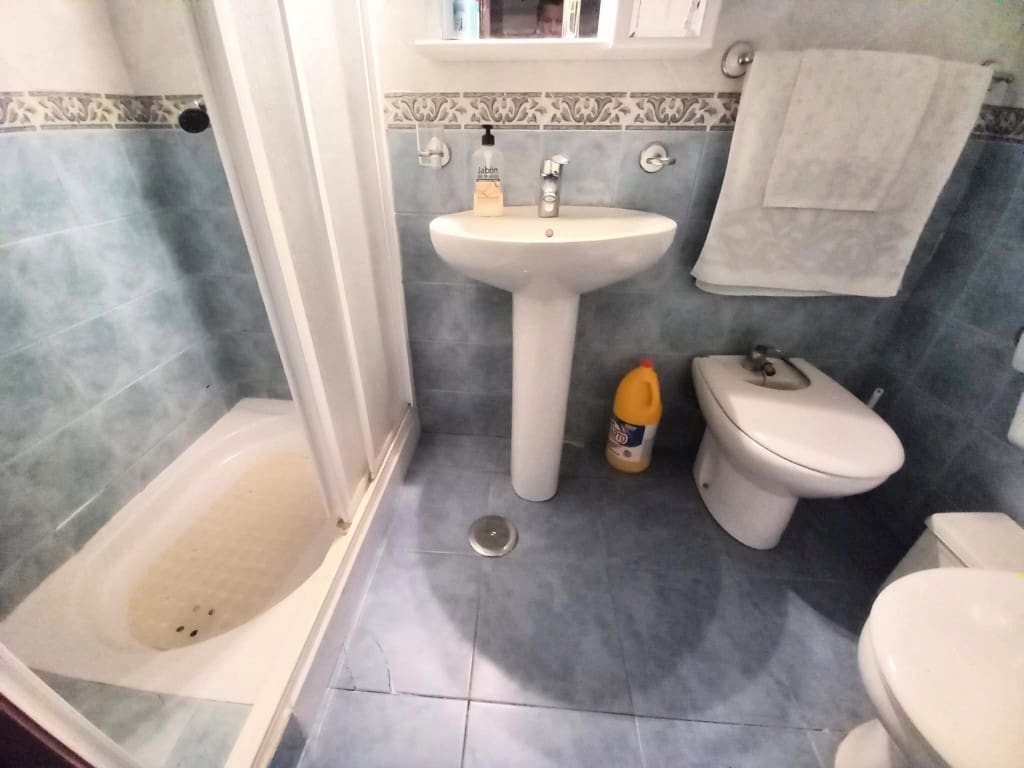 4 bedroom Townhouse for sale in Martos - € 65,000 (Ref: 8701610)