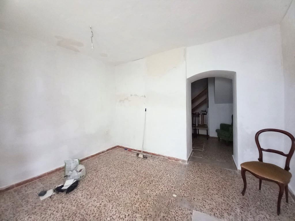 2 soveværelse Byhus til salg i Martos med swimmingpool - € 20.000 (Ref: 8823366)