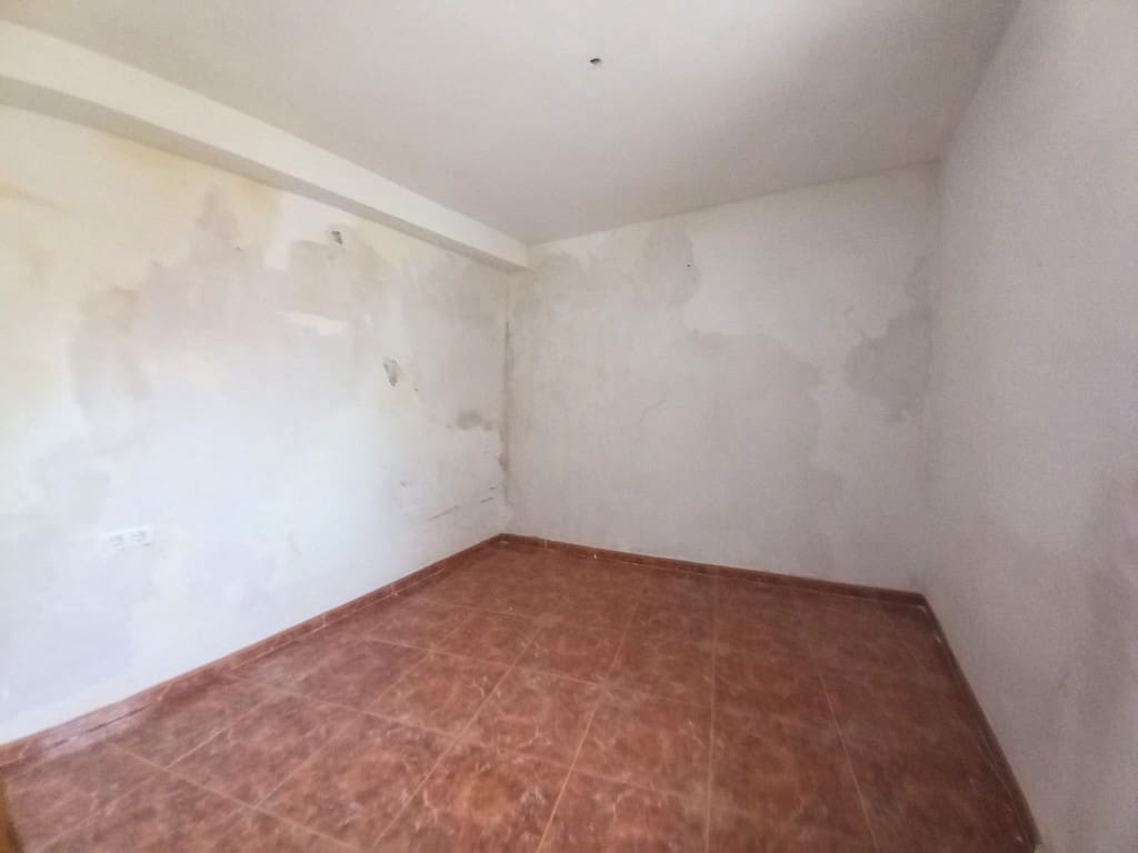 2 soveværelse Byhus til salg i Martos med swimmingpool - € 20.000 (Ref: 8823366)