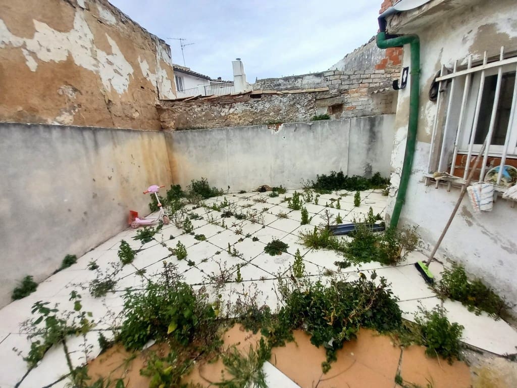 2 soveværelse Byhus til salg i Martos med swimmingpool - € 20.000 (Ref: 8823366)