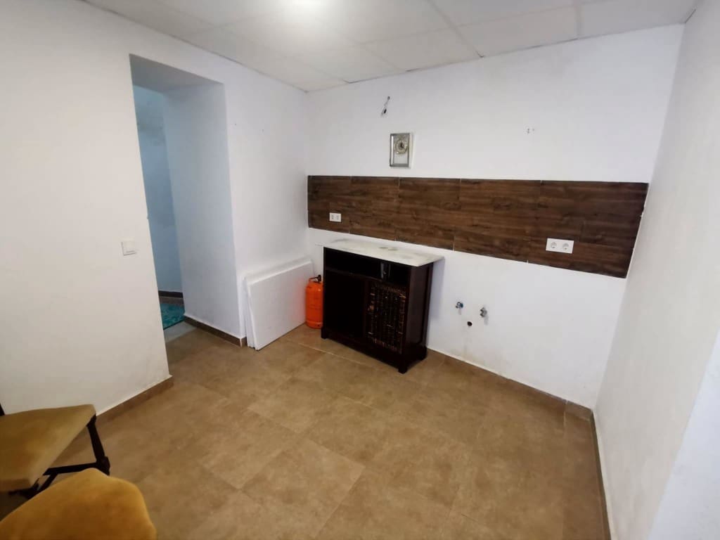 2 quarto Casa em Banda para venda em Martos com piscina - 18 950 € (Ref: 8823366)