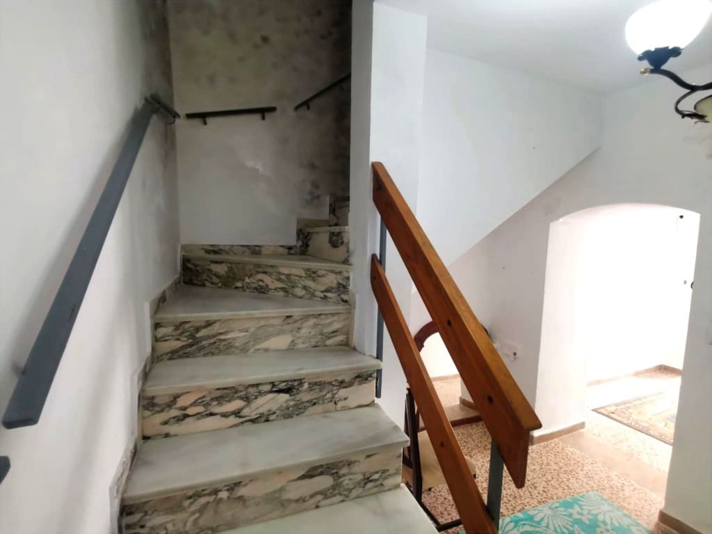 2 quarto Casa em Banda para venda em Martos com piscina - 18 950 € (Ref: 8823366)