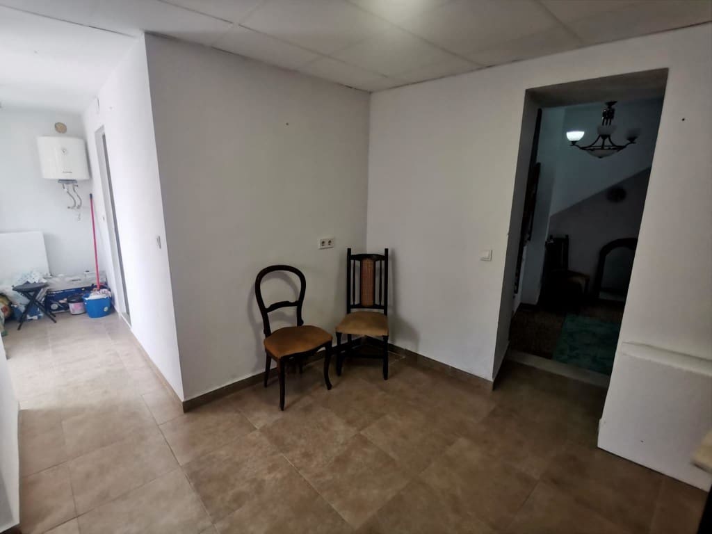 2 quarto Casa em Banda para venda em Martos com piscina - 18 950 € (Ref: 8823366)