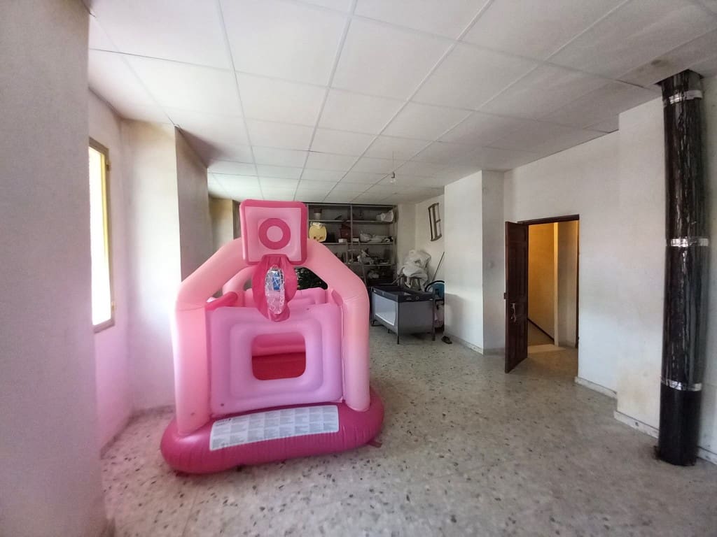 4 soveværelse Finca/Landehus til salg i Monte Lope Alvarez - € 78.000 (Ref: 8879318)