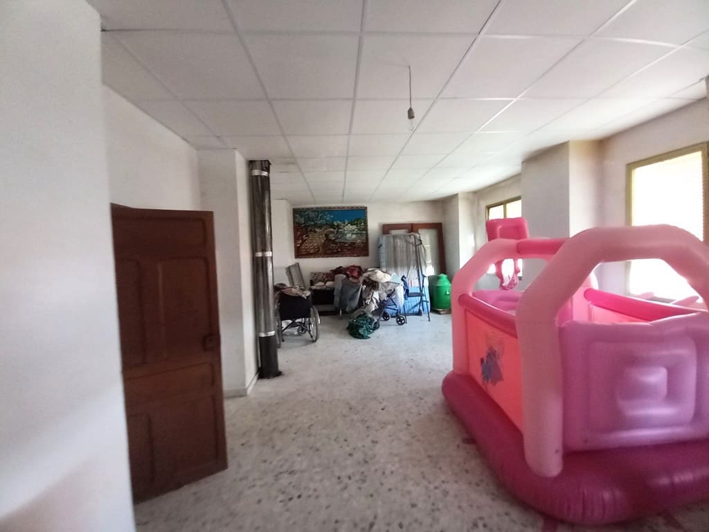 4 soveværelse Finca/Landehus til salg i Monte Lope Alvarez - € 78.000 (Ref: 8879318)